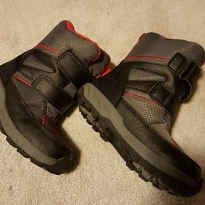 Carter's winter snow rain boots